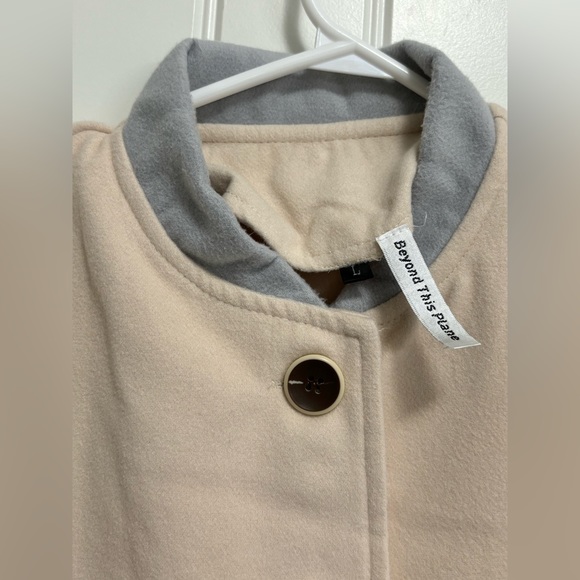 Winter coat - Picture 3 of 4